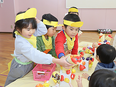 お店屋さんごっこの様子