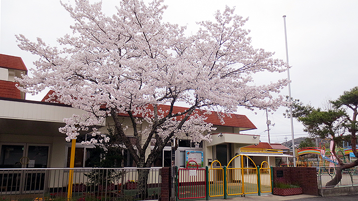 田邑保育園園舎