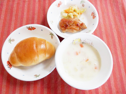 給食